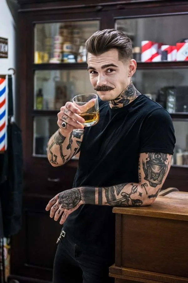 Calendário de tatuagem 2018 - image 12