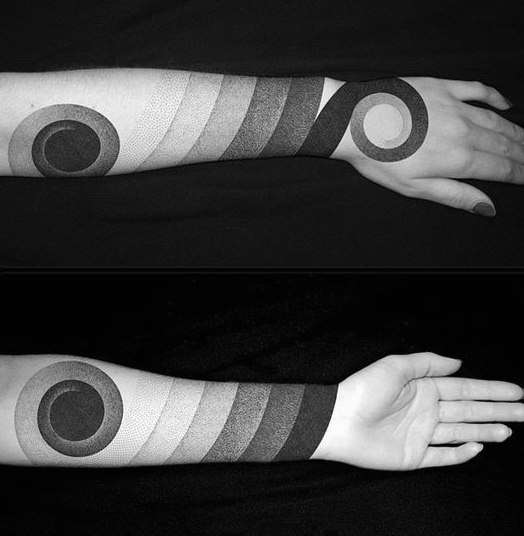 blackwork tattoo style