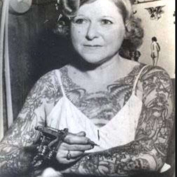 Татуированная леди - Millie Hall
