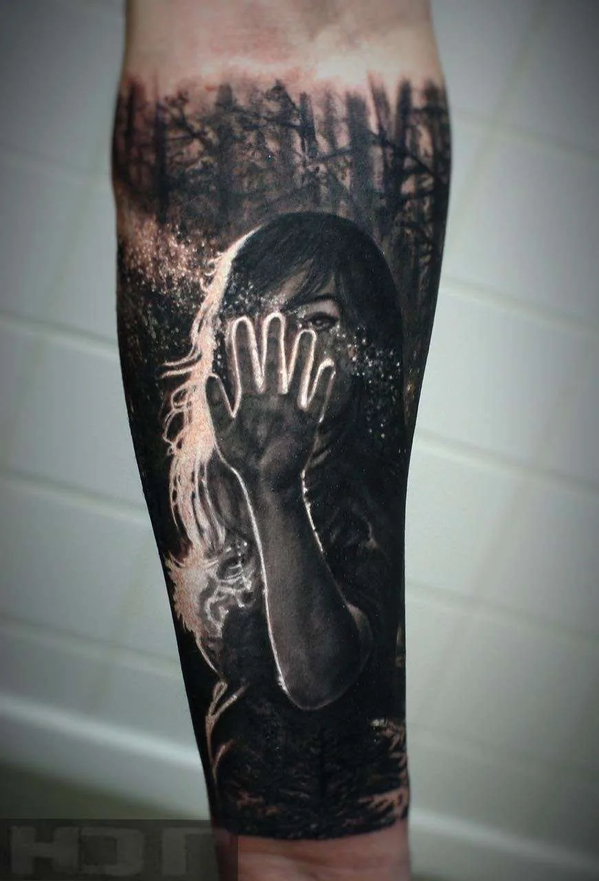 Tattoo artist and the machines builder Iwan Yug, color portrait realistic tattoo | Russia