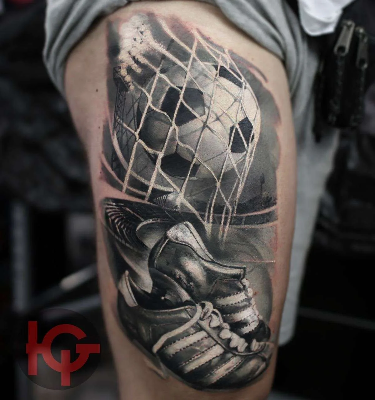 Tattoo artist and the machines builder Iwan Yug, color portrait realistic tattoo | Russia