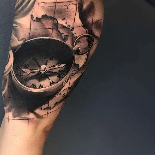 Tattoo artist Gabriel Gonzalez (Gabrielinkaholik) black and grey realism tattoo