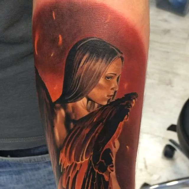 Tattoo master Levgen (Eugene Knysh) realism tattoo