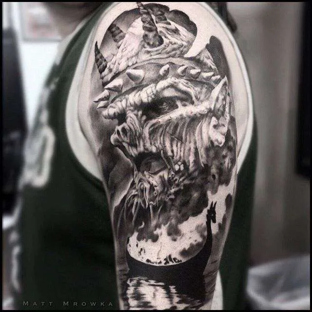 Artista de tatuagem Matt Mrowka blackandgrey horror realism tattoo
