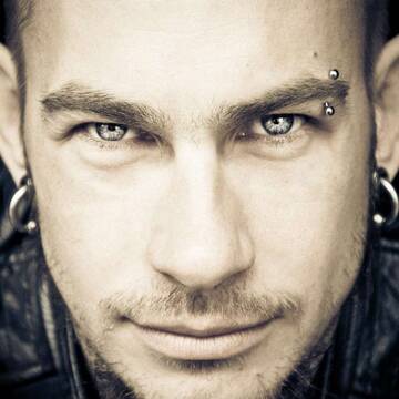 Интервью. Макс Корнев - мастер реализма с мировым именем!