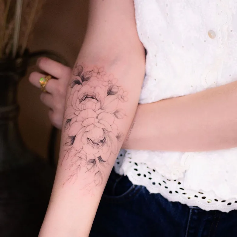 Fine Line tattoo - image 2