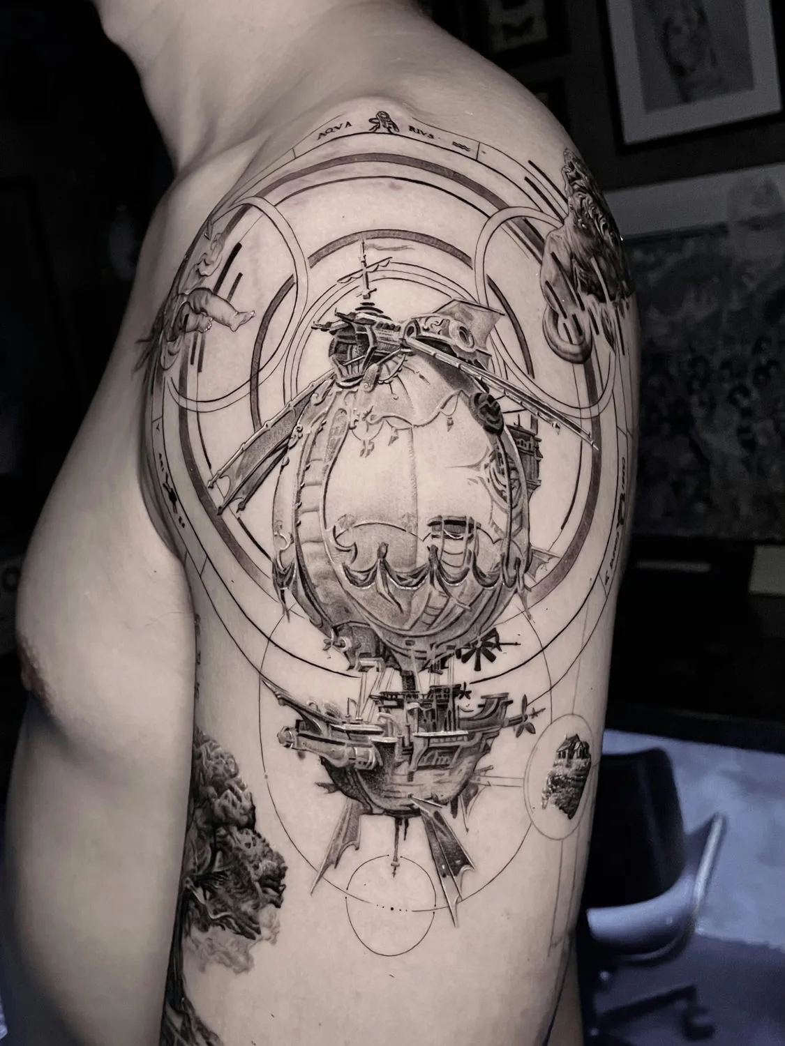 Tattoo artist Wang Jun
