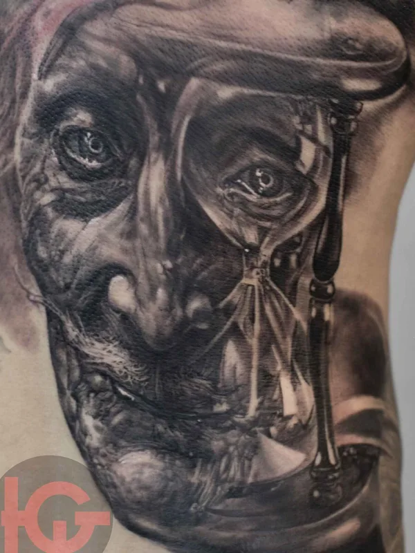 black and grey realism Tatuaggio su shoulder #6976 | Tatuatore Иван Юг