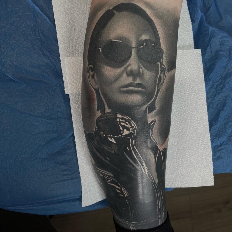  @loubraggtattoos 