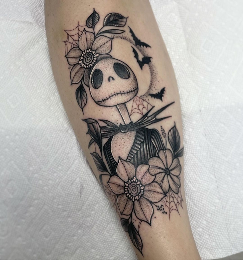  @meechtattoos 