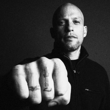 Tätowierer Ami James