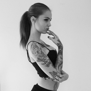 🔥 Heiße Fotos, Model-Portfolio  #6150 Tätowiermodell Jackie Janzer