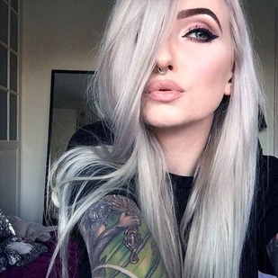 🔥 Heiße Fotos, Model-Portfolio  #6243 Tätowiermodell Kimberry Behets