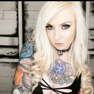 🔥 Heiße Fotos, Model-Portfolio  #6315 Tätowiermodell Jade Zombie