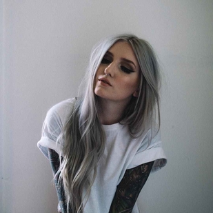 🔥 Heiße Fotos, Model-Portfolio  #6192 Tätowiermodell Kimberry Behets