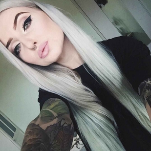 🔥 Heiße Fotos, Model-Portfolio  #6251 Tätowiermodell Kimberry Behets