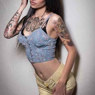 🔥 Heiße Fotos, Model-Portfolio  #6547 Tätowiermodell Karla Blackburn