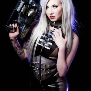 🔥 Heiße Fotos, Model-Portfolio  #6339 Tätowiermodell Jade Zombie