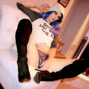 🔥 Heiße Fotos, Model-Portfolio  #16211 Tätowiermodell Nina Raiyne