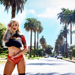 🔥 Heiße Fotos, Model-Portfolio  #27108 Tätowiermodell Ashley Nicole Shelton