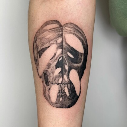 Tattoo-Ideen # Tattoo Artist Camille @plantsnpokes