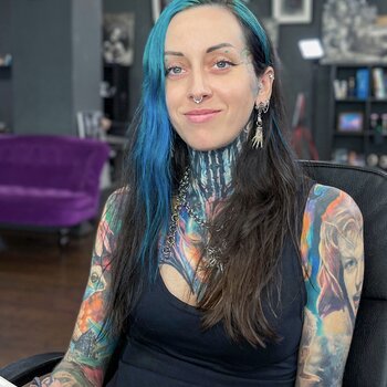 Tätowierer Anastasia Kiseleva 