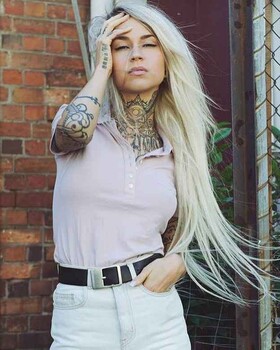  Tattoo model Sara Fabel