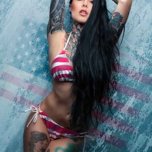 🔥 Heiße Fotos, Model-Portfolio  #9429 Tätowiermodell Makani Terror