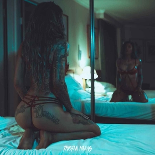 🔥 Heiße Fotos, Model-Portfolio  #8607 Tätowiermodell Tayla Novelli