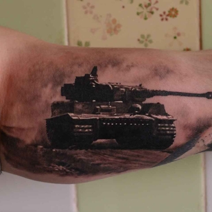 tattoo #8331 | Tattoo Artist Den Yakovlev