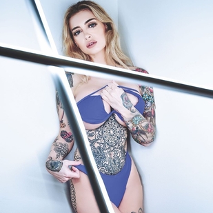 🔥 Heiße Fotos, Model-Portfolio  #35600 Tätowiermodell Selina