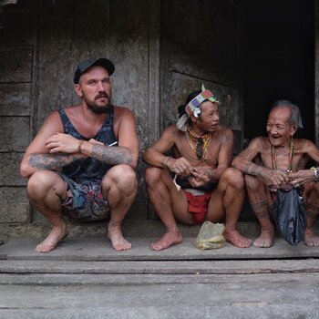 Tätowierer maksim kokin