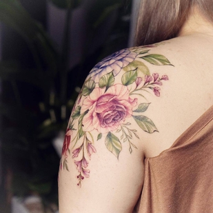 Weiblich Farbe Botanisch tattoo auf Schulter #29760 | Tattoo Artist Silo