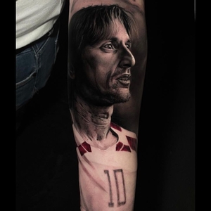 Kris King | Zabok, Croatia | iNKPPL