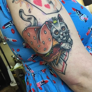 tattoo #10697 | Tattoo Artist Lucy Blue