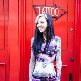 🔥 Heiße Fotos, Model-Portfolio  #19951 Tätowiermodell Grace Neutral