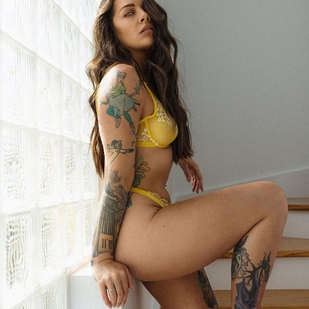 🔥 Heiße Fotos, Model-Portfolio  #54581 Tätowiermodell Emily Rackham