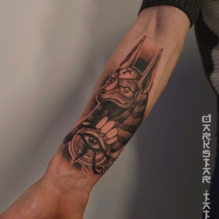 Männlich Schwarz Grafik tattoo auf Unterarm #67808 | Tattoo Artist Dmitry Gerasimchuk