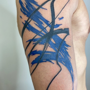 Männlich Farbe Abstrakt tattoo auf Schulter #68032 | Tattoo Artist Mary Nepostaeva