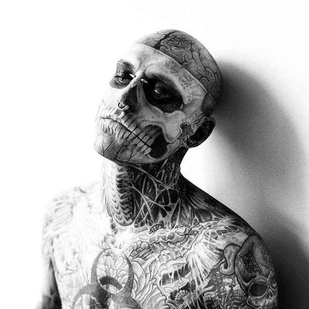 🔥 Heiße Fotos, Model-Portfolio  #927 Tätowiermodell Rick «Zombie boy» Genest
