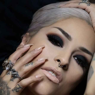 🔥 Heiße Fotos, Model-Portfolio  #766 Tätowiermodell Lora Arellano