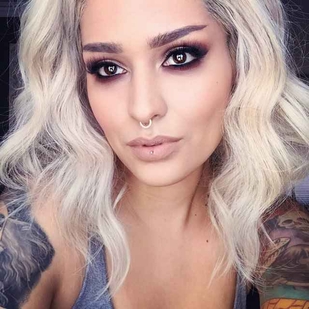 🔥 Heiße Fotos, Model-Portfolio  #770 Tätowiermodell Lora Arellano