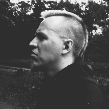 Tätowierer Igor Anatolich
