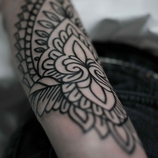 tattoo #10937 | Tattoo Artist Daria Sharova