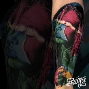 Männlich Farbe Realismus tattoo auf Unterarm #36902 | Tattoo Artist Andrey Indigo