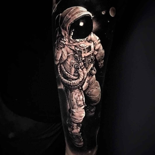 tattoo #12316 | Tattoo Artist Hugo Fiest