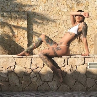 🔥 Heiße Fotos, Model-Portfolio  #23043 Tätowiermodell Barbara Knox