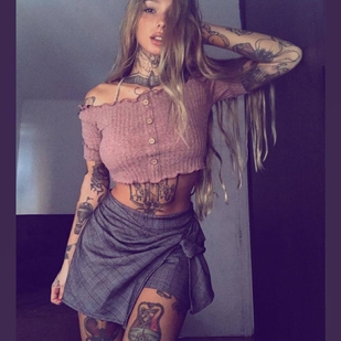 🔥 Heiße Fotos, Model-Portfolio  #23148 Tätowiermodell Nefka Blonde