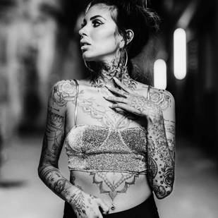 🔥 Heiße Fotos, Model-Portfolio  #23929 Tätowiermodell Giada Longo