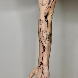 Weiblich Schwarz Abstrakt tattoo auf Unterarm #72765 | Tattoo Artist Mary Nepostaeva